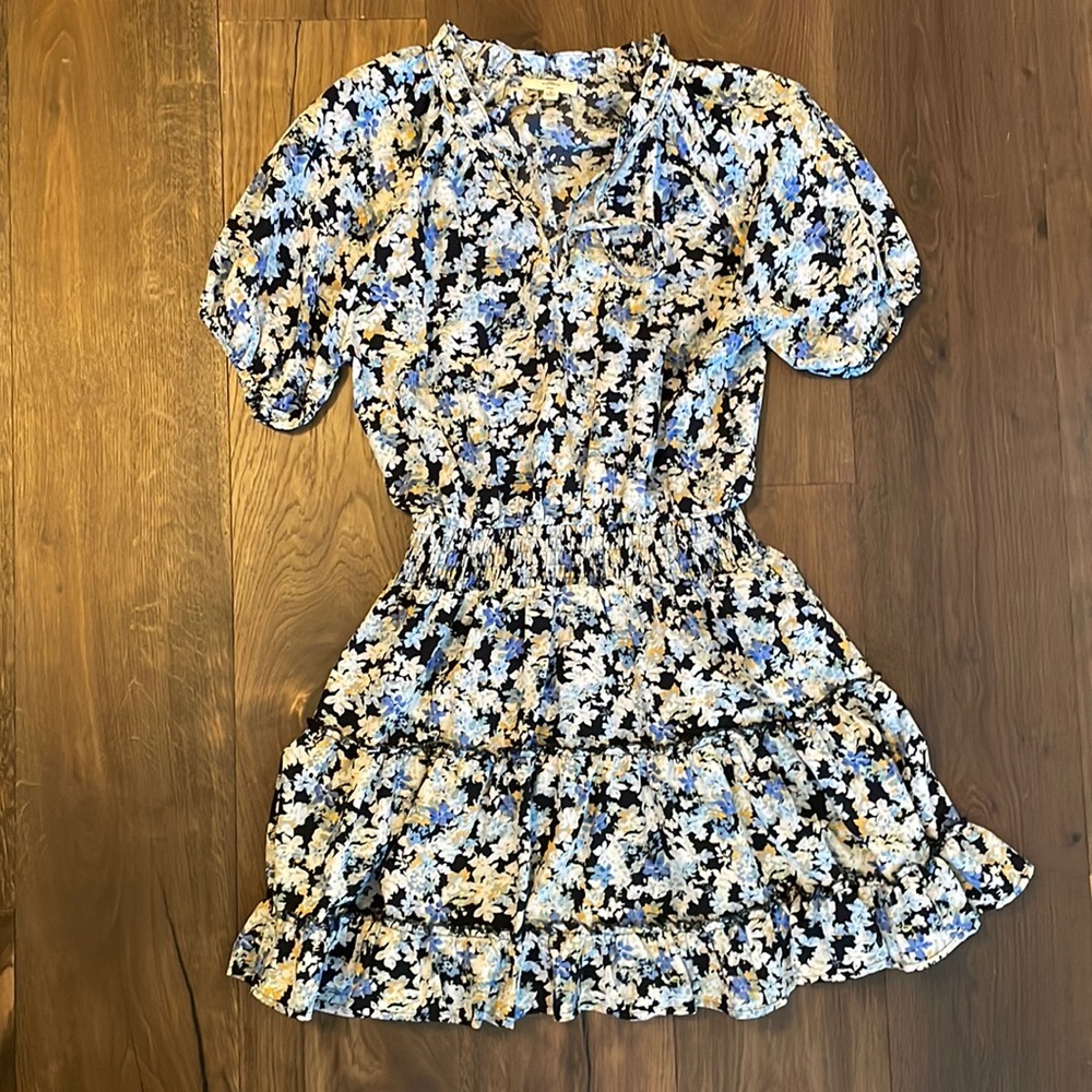 Floral puff sleeve mini dress